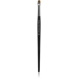 Image of Diego dalla Palma Precision Eye Pencil Brush Small Eyeshadow Brush 1 pc