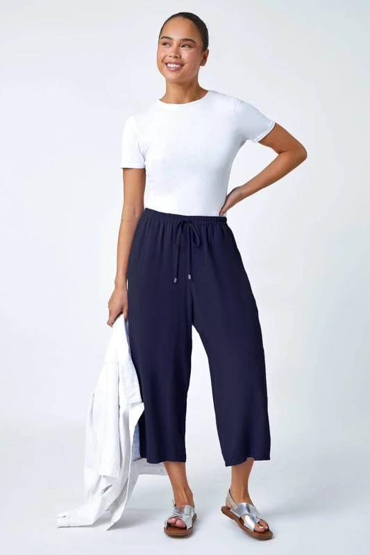 Image of Roman Womens Petite Linen Mix Wide Cropped Trousers in Navy Size: 10 Navy Female 10