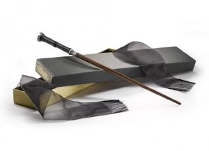 Image of Yusuf Kama Wand (Fantastc Beasts The Crimes of Grindelwald) In Collectors Box by Noble Collection