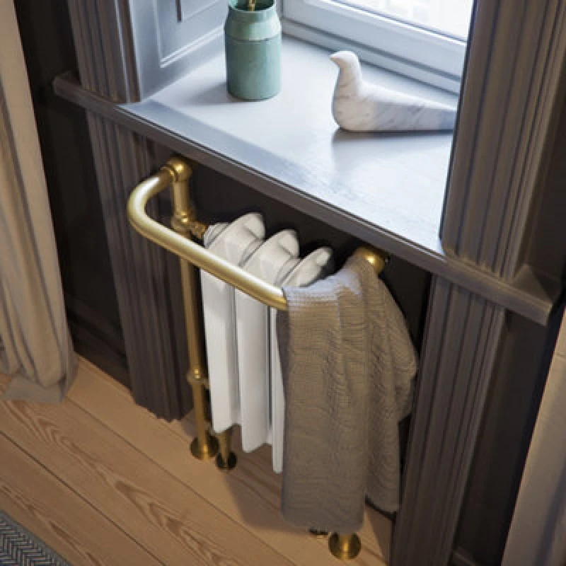 Image of Terma Plain White Brass Cast Iron Gas Flat Towel Warmer (W)490mm X (H)900mm