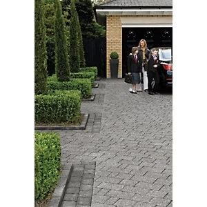 Image of Marshalls Drivesett Textured Kerb Stone Pennant Grey 120 x 240 x 80mm Pack of 192