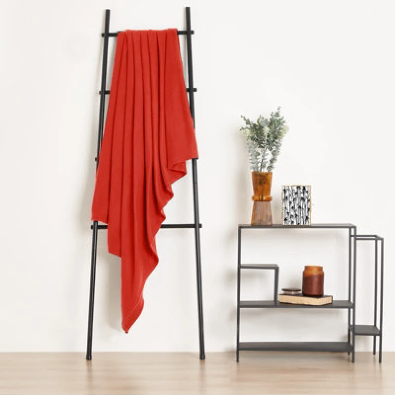 Image of OHS OHS Wholesale 10 Pack Plain Fleece Blanket Sofa Throw Joblot in Light Red Size: 120cm x 150cm Light Red 120cm x 150cm Unisex 5027434089642