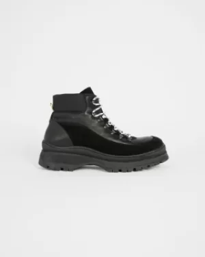 Image of Unisex Chunky Hiker Boot