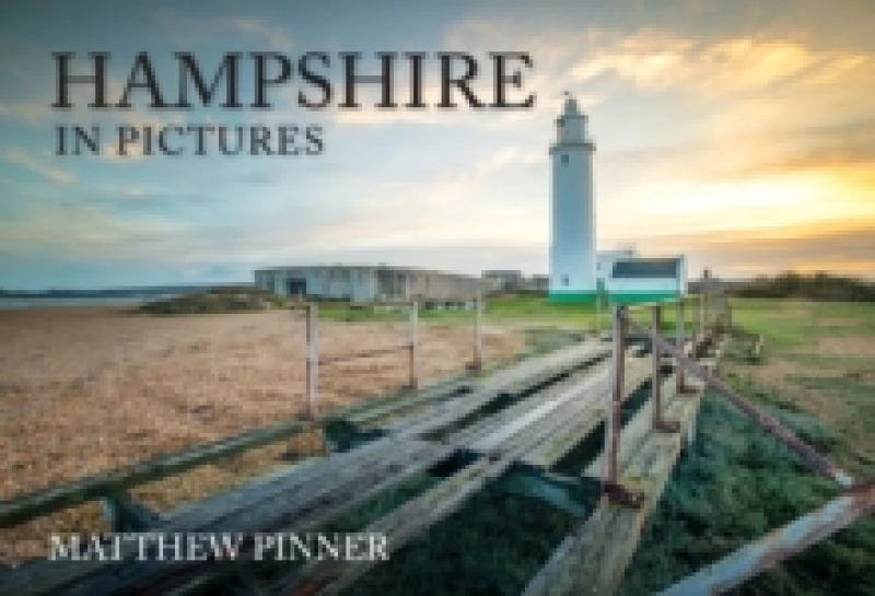 Image of Hampshire in Pictures Paperback / softback