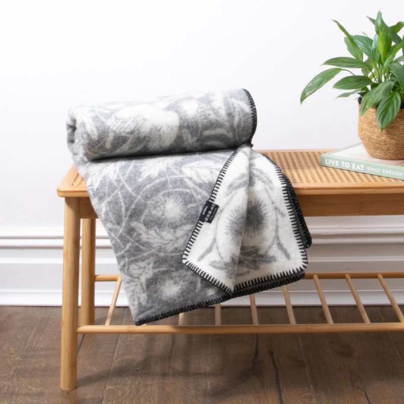 Image of Native Natural Soft Grey Bird Pure Wool Blanket Size: Large Grey Unisex Large