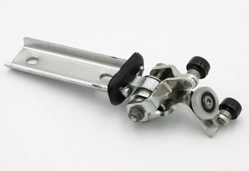 Image of IVECO 3801610 Roller Guide, sliding door Centre Roller Guide,sliding door (3846)