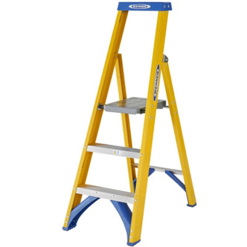 Image of Werner Fibreglass Platform Stepladder 3 Tread