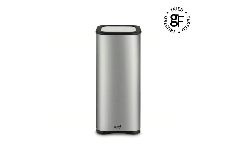 Image of Tower Tower GF826191 Pasta Jar with Glass Viewing Window, Stylish Mirror Finish, 3.7L, Stainless Steel with Black Accents in Grey Grey A Unisex 505646