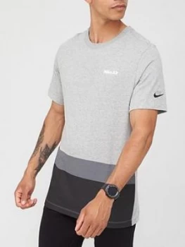Image of Nike Sportswear Air Blocked Short Sleeve Tee - Dark Grey