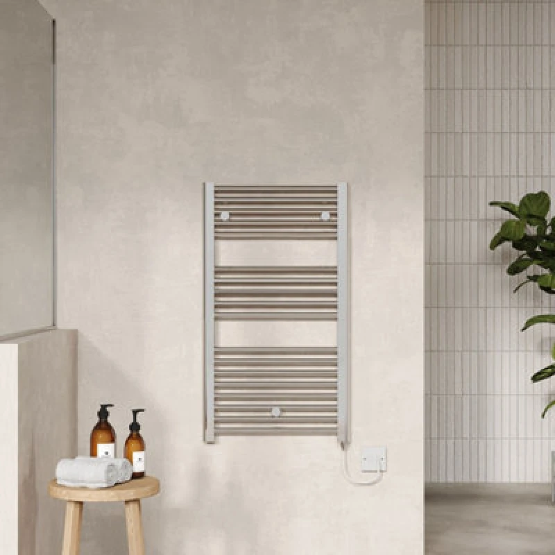 Image of Nuie Round Chrome Radiator 920 X 480Mm (300W) Chrome, Silver MTY151