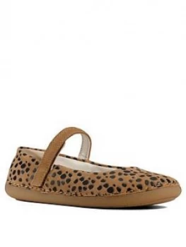 Image of Clarks Girls Skylark Tap Animal Print Shoe, Animal, Size 13.5 Younger