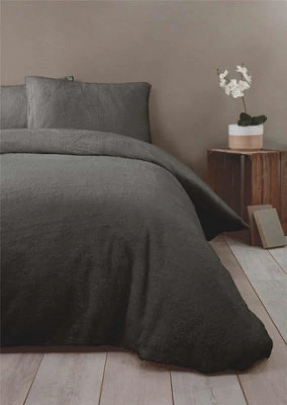 Image of Rapport Home Teddy Fleece Polyester Duvet Cover Set With Pillowcase in Charcoal Size: King Charcoal Unisex King