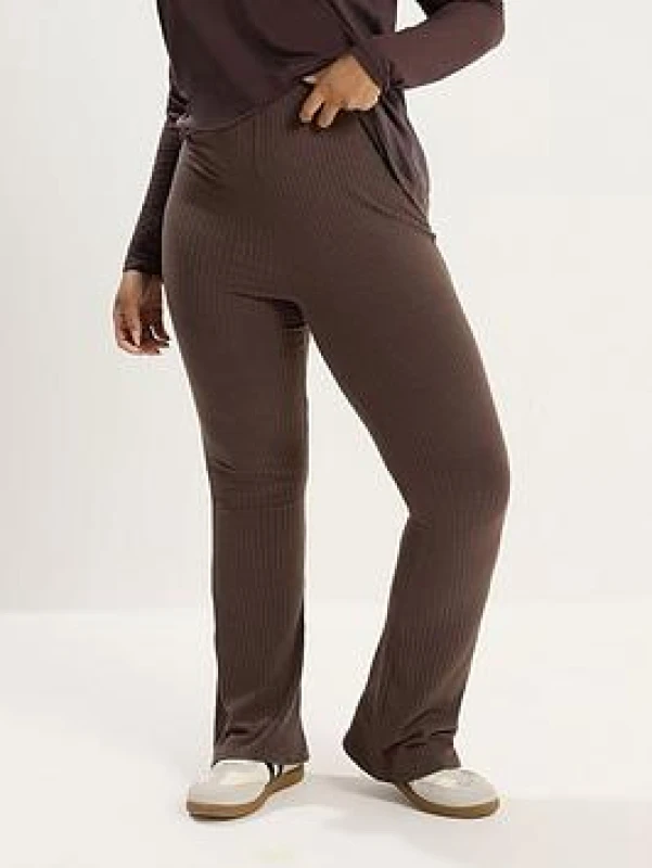 Image of Yours Womens Ribbed Flare Leggings in Chocolate Size: 14 Chocolate Female 14