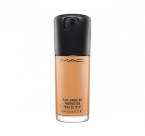 Image of MAC PRO LONGWEAR FOUNDATION Nc44