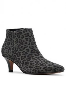 Image of Clarks Linvale Sea Shoe Boot - Leopard