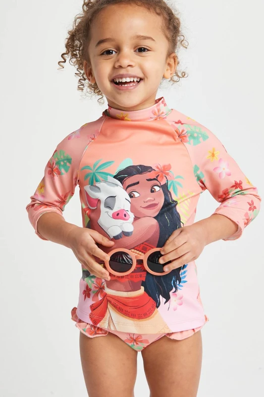 Image of Brand Threads Moana Swim Set Size: 7-8 Years Multicolor Unisex 7-8 Years