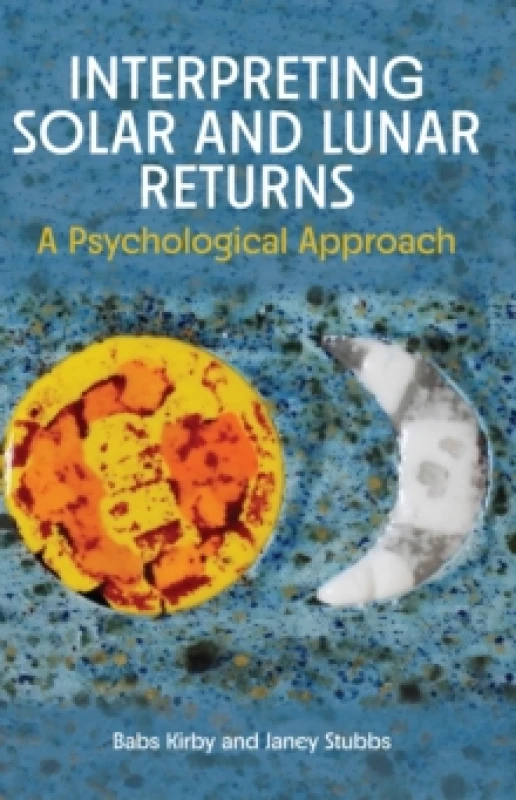 Image of Interpreting Solar and Lunar Returns Paperback / softback