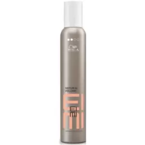 Image of Wella Eimi Natural Volumen Mousse Livelo Di Tenutta 2 500ml