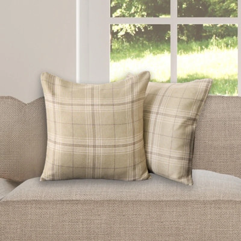 Image of OHS OHS 2 Pack Woven Check Cushion Covers Printed Soft in Light Green Size: 45cm x 45cm Light Green 45cm x 45cm Unisex 5027434180004
