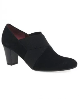 Image of Gabor Function Wider Fit Court Shoes