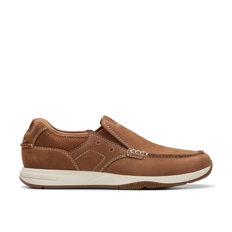 Image of Clarks Clarks Men Sailview Step Loafer Light Tan Nubuck Boat Shoes in Brown Size: 7-Standard Fit Brown 7-Standard Fit Male 5063090814129