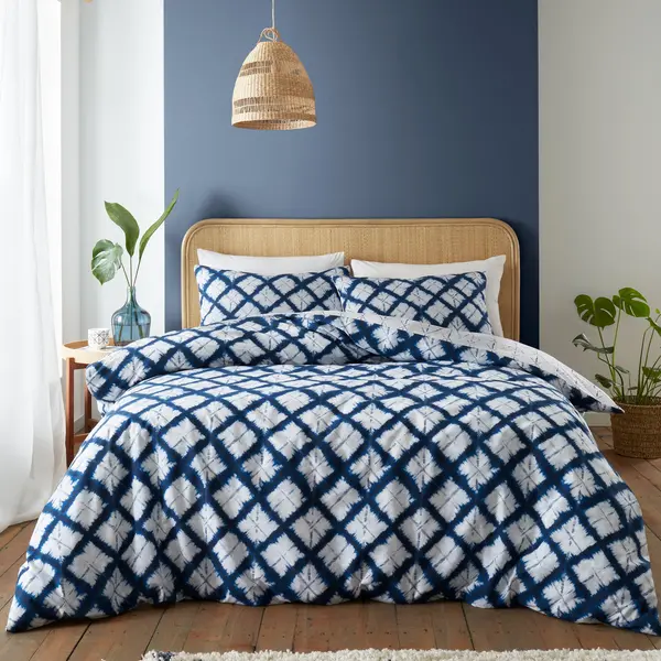 Image of Catherine Lansfield Shibori Tie Dye Navy Blue Duvet Cover and Pillowcase Set Navy