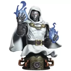 Image of Diamond Select Marvel Secret Wars - Dr. Doom Limited Edition Mini Bust