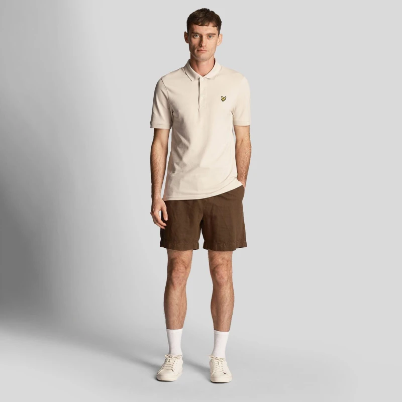 Image of Lyle and Scott Cotton Linen Shorts Olive male M