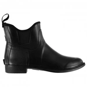 Image of Muck Boot Derby Womens Short Boots - Black