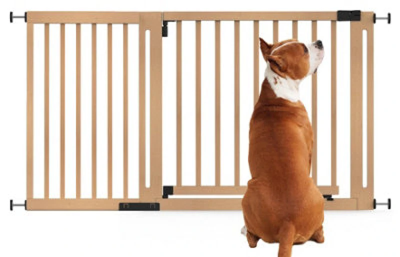 Image of Bettacare Wooden Elegance Dog Gate, Natural, 145Cm - 153Cm, Pressure Fit Pet Gate, 73Cm Extra Wide Doorway, Easy Installation