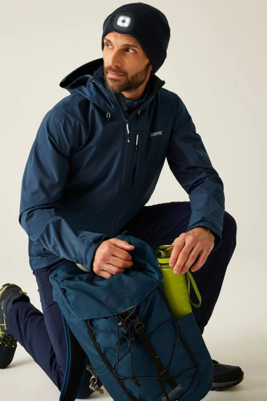 Image of Regatta Regatta Men 'Birchdale' Waterproof Shell Jacket in Dark Navy Size: Medium Dark Navy M Male 5063516000921