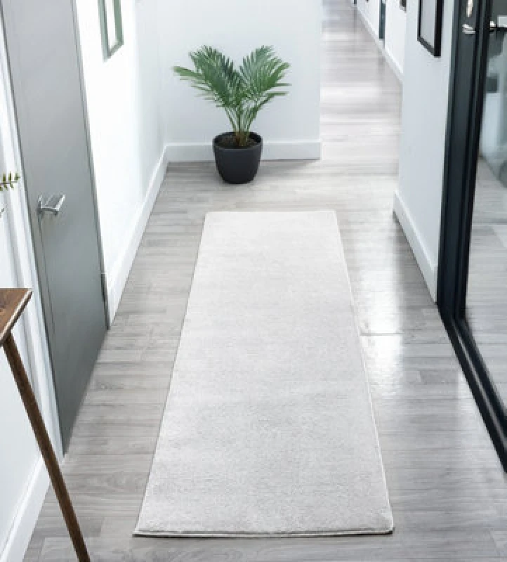 Image of Comfy Washable Low Pile Living Room Area Rug - Anti Slip Felt Backing Silver 60Cm X 200Cm