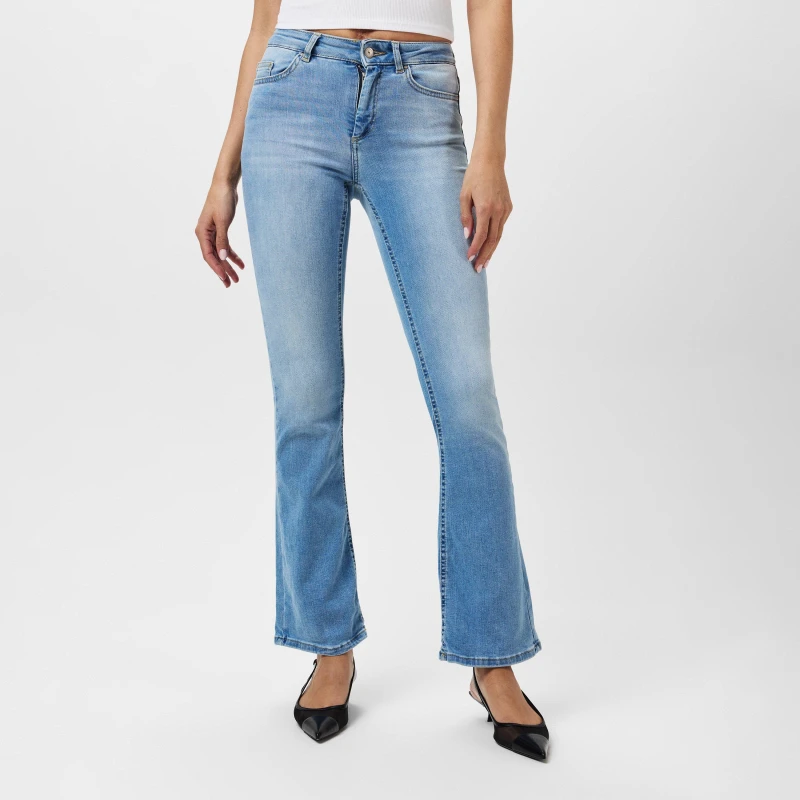 Image of Only Blue / Light Blue Denim Blush Life Mid Flared Jeans L/Stnwash Female 8S 205067UK