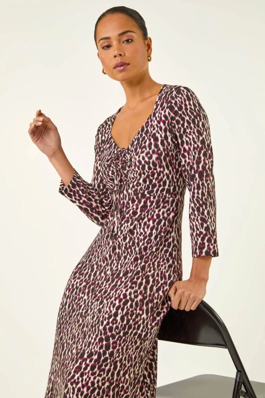 Image of Roman Womens Petite Animal Print Ruched Stretch Midi Dress in Wine Size: 18 Wine Female 18