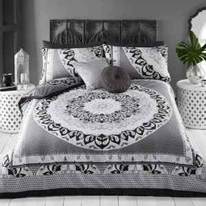 Image of Pieridae Paisley Mandala Reversible Duvet Set