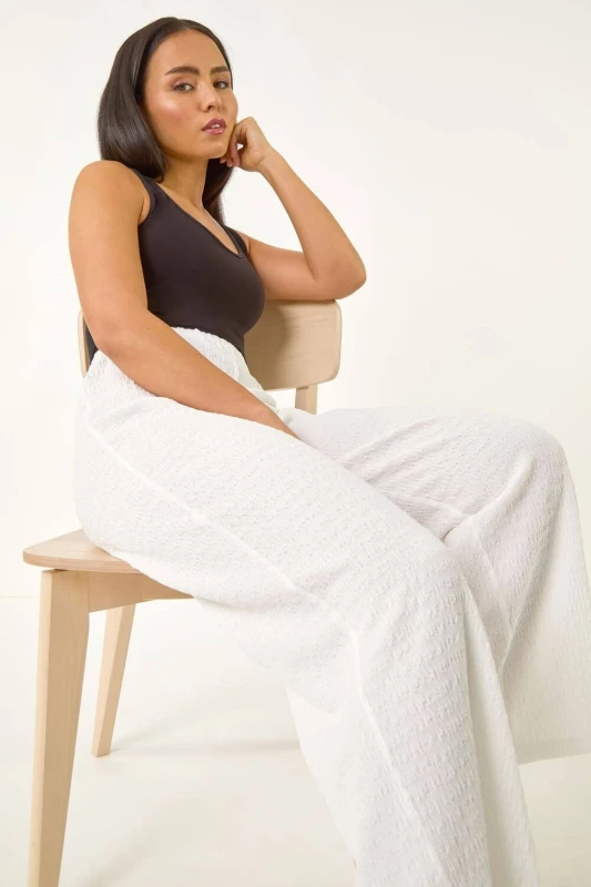 Image of Roman Womens Petite Textured Stretch Trouser in White Size: 16 White Female 16