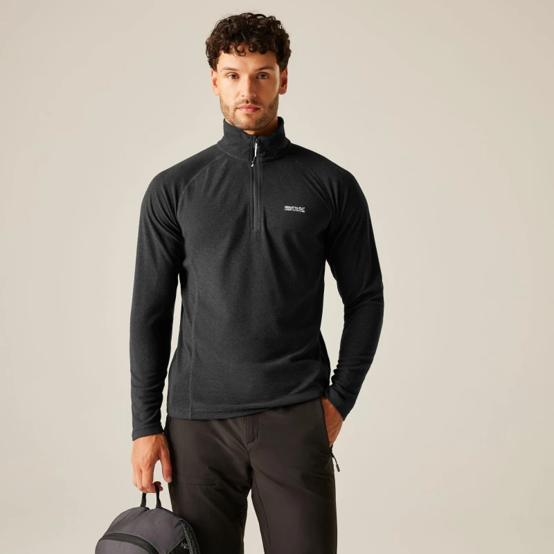 Image of Regatta Regatta Men 'Montes' Lightweight Half Zip Fleece in Jet Black Size: Medium Jet Black M Male 5051522155483