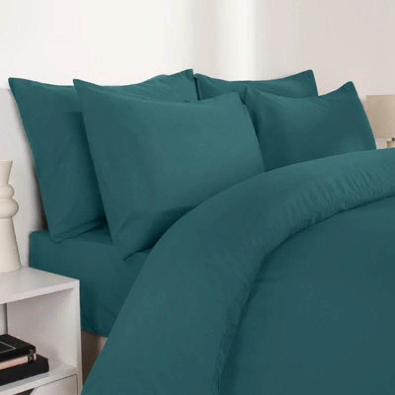 Image of OHS OHS 2 Pack Soft Microfibre Wrinkle Resistant Housewife Pillowcases in Teal Size: Standard Pillow Case Teal Standard Pillow Case Unisex 502743421