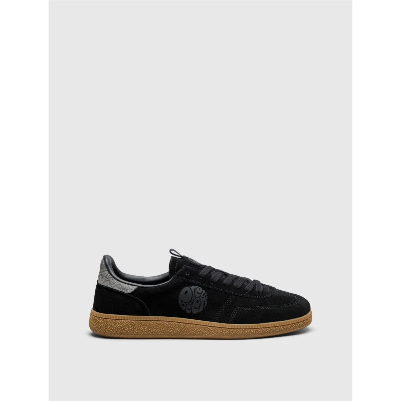 Image of Pretty Green Mens Ramblas Suede Low-Top Trainers Black/Gum male 6 (39)