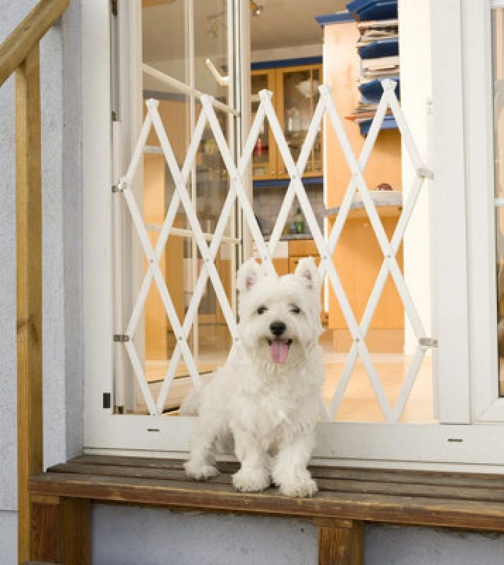 Image of Bettacare Expandable Pet Barrier, 60Cm - 108Cm, White, Wooden, Retractable Dog Safety Gate, Barrier For Puppy And Dog