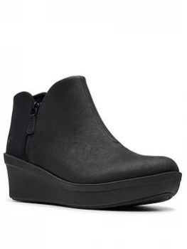 Image of Clarks Cloudsteppers Step Rose Up Ankle Boot - Black, Size 6, Women