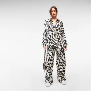 Image of Missguided Co Ord Monochrome Print Satin Wide Leg Trousers - White