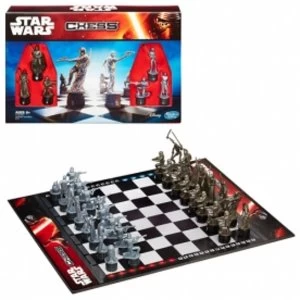 Image of Star Wars The Force Awakens Chess Game