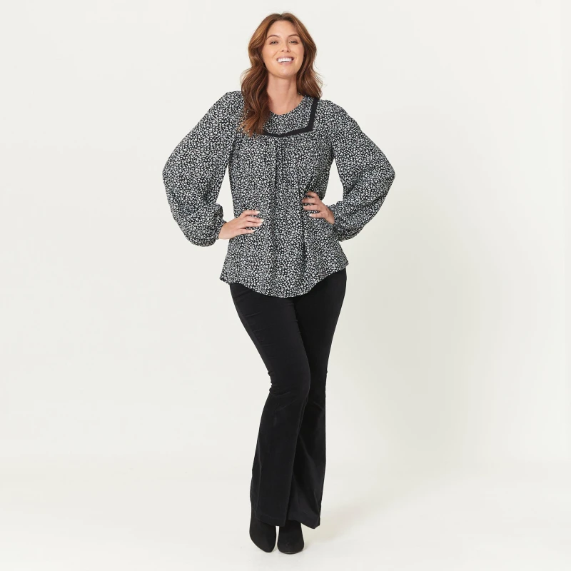 Image of Be You Yoke neck Detail Floral Top - Black 8