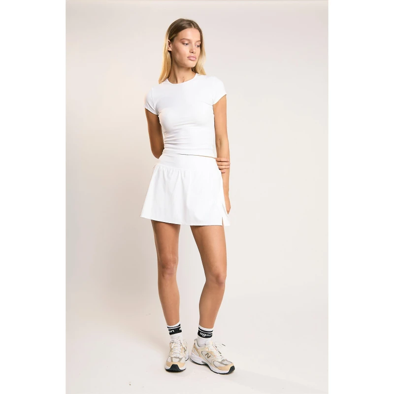 Image of Agon Signature White Scoop-Neck Crop-Top White female 10 (S)