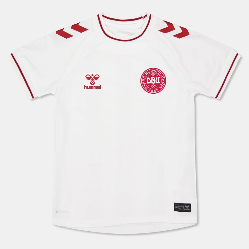 Image of Hummel Denmark Away Shirt 2025 Juniors White unisex 7-8 (S)