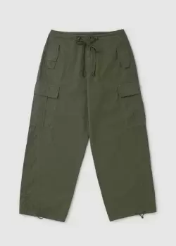 Image of Good American Womens Parachute Cargo Trousers In Fatigue