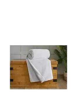 Image of Deyongs Aspen Super Soft Faux Fur Throw