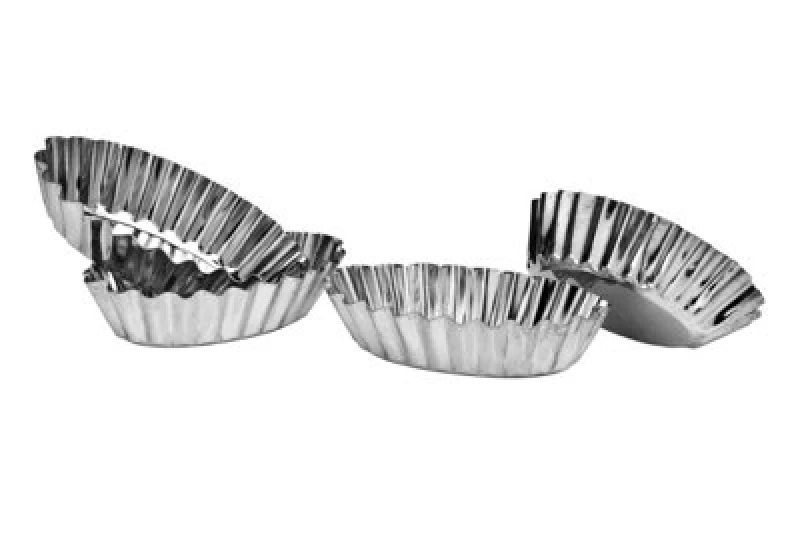Image of Premier Housewares Tinplate Set Of Four Oval Fluted Small Cake Moulds Silver