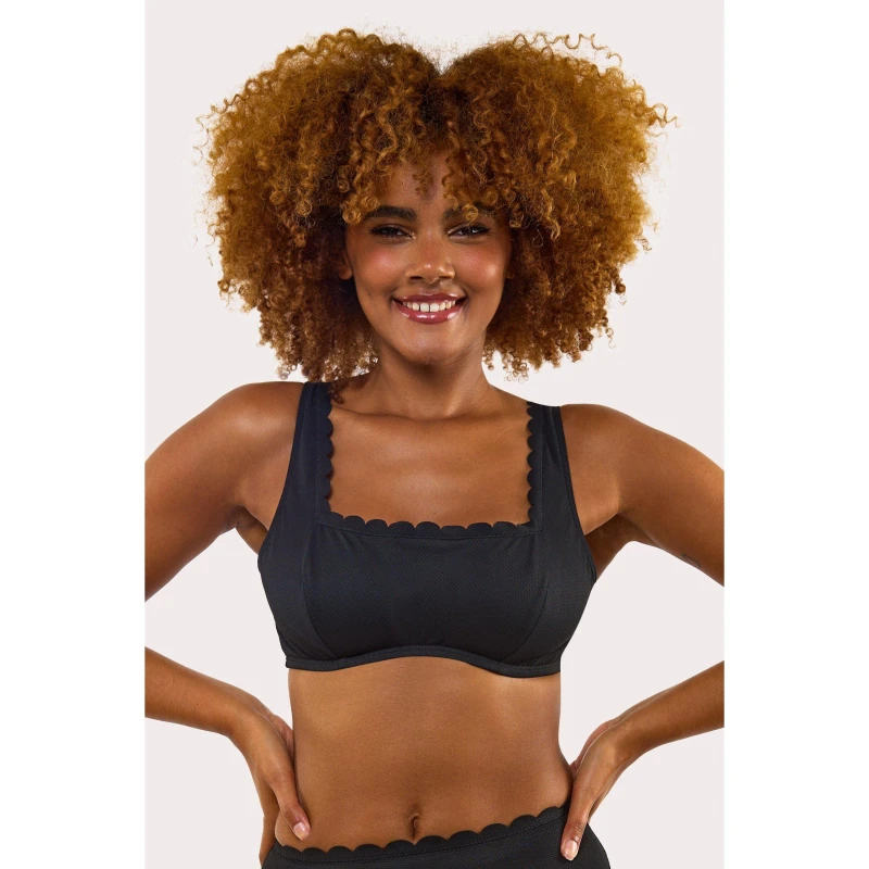 Image of Peek and Beau Fb Excl Scallop Crop Bikini Top Multi female 34DD